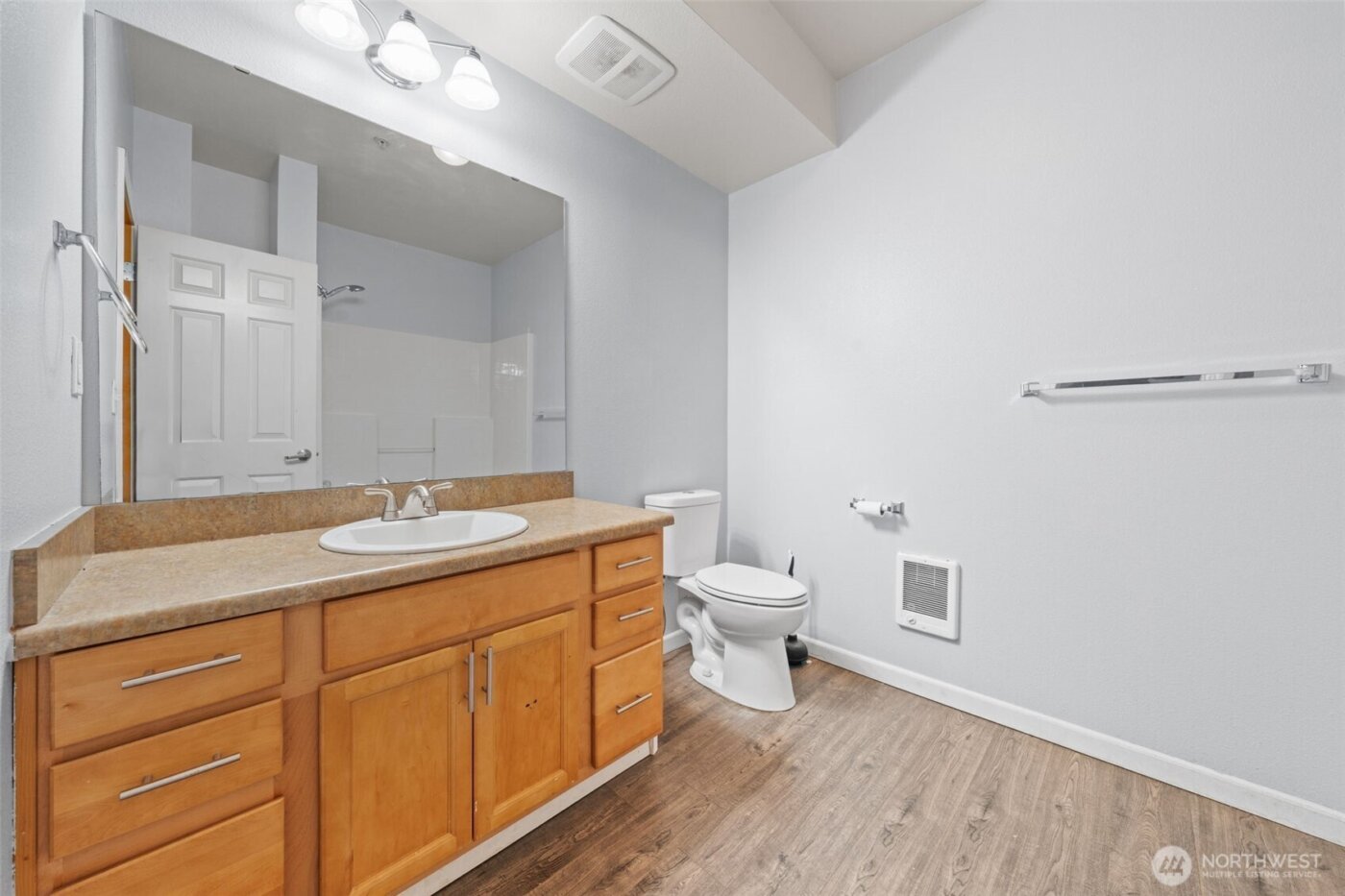 18527 101st Avenue Ct E #217, Puyallup, WA 98375