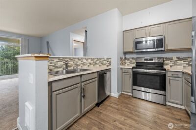 18527 101st Avenue Ct E #217, Puyallup, WA 98375 - Photo 8