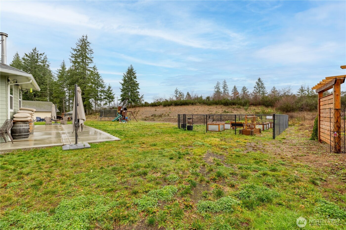 1591 E Island Lake Drive , Shelton, WA 98584