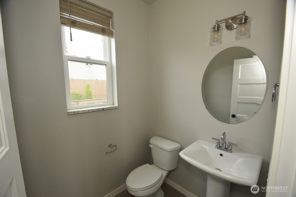 4015 60th Avenue NE, Marysville, WA 98270