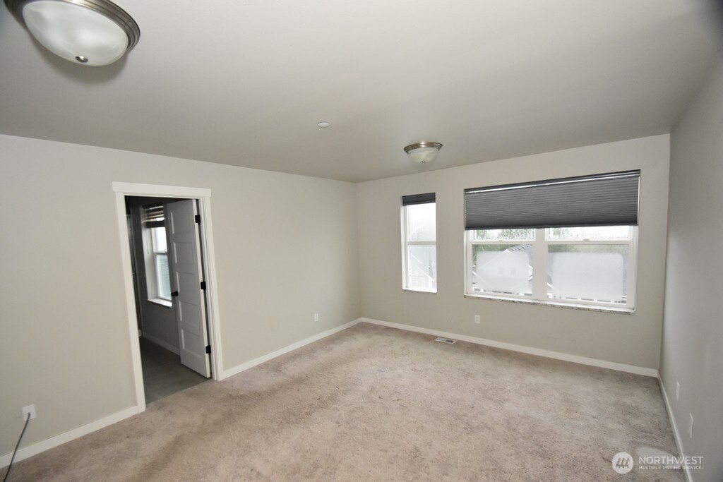 4015 60th Avenue NE, Marysville, WA 98270