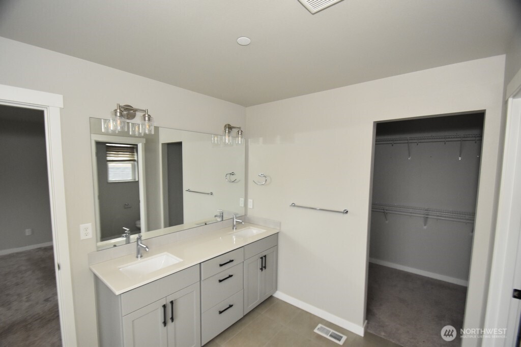 4015 60th Avenue NE, Marysville, WA 98270