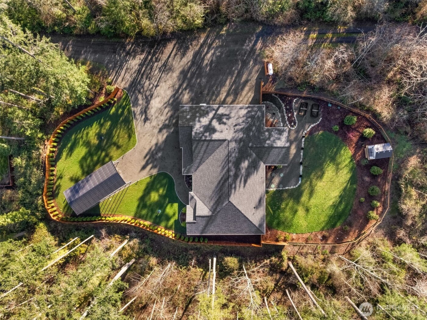 910 11th Avenue , Fox Island, WA 98333