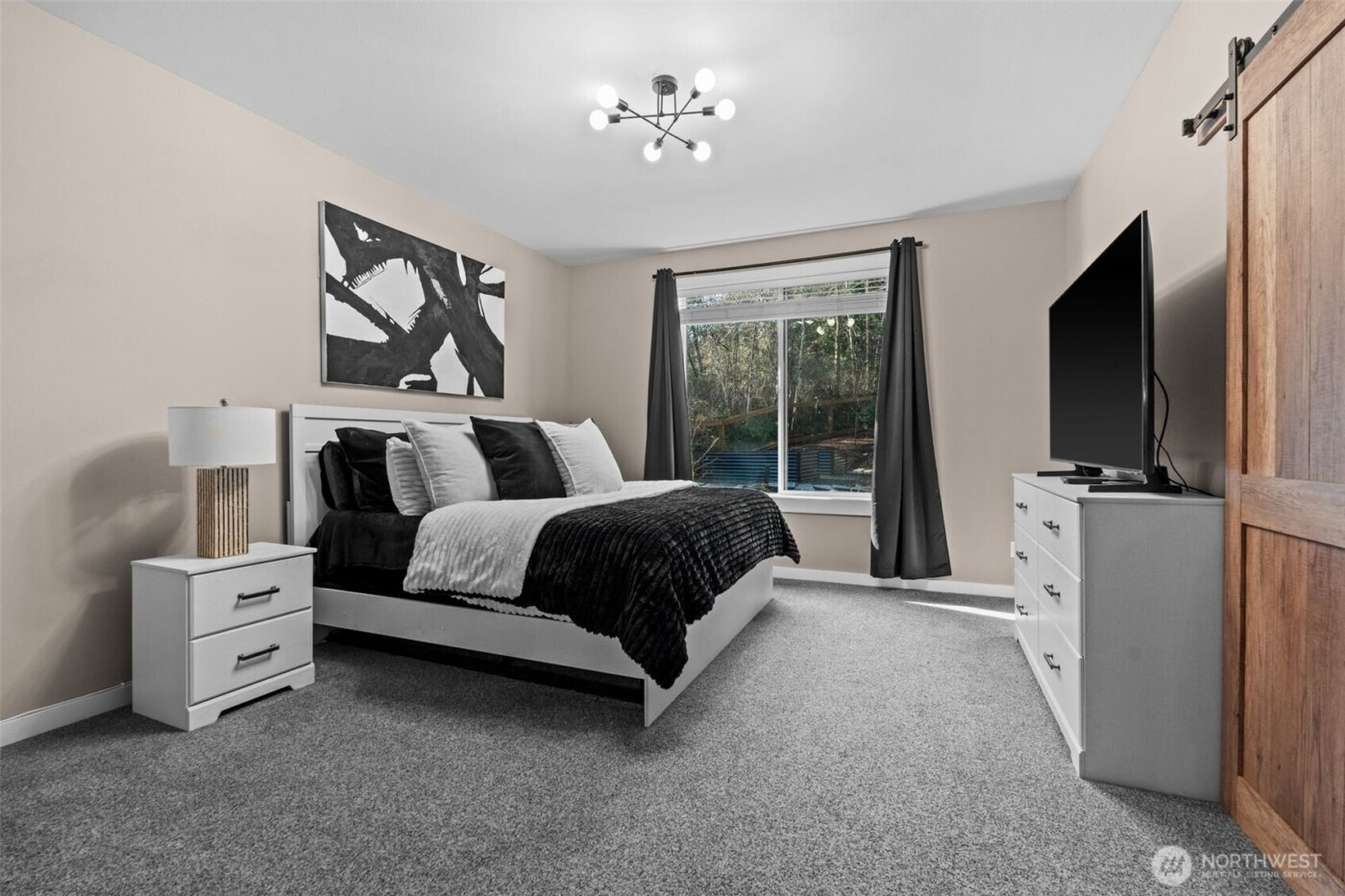 910 11th Avenue , Fox Island, WA 98333