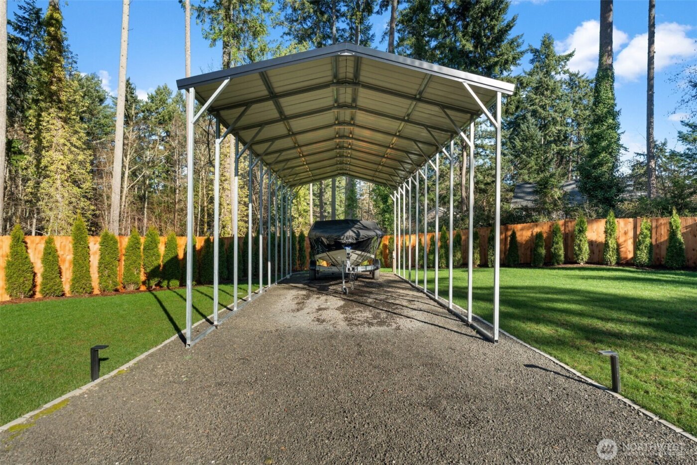 910 11th Avenue , Fox Island, WA 98333