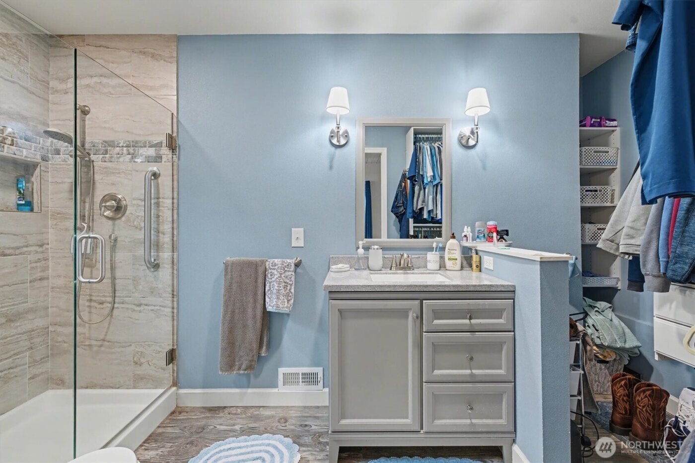 1414 19th Avenue , Longview, WA 98632