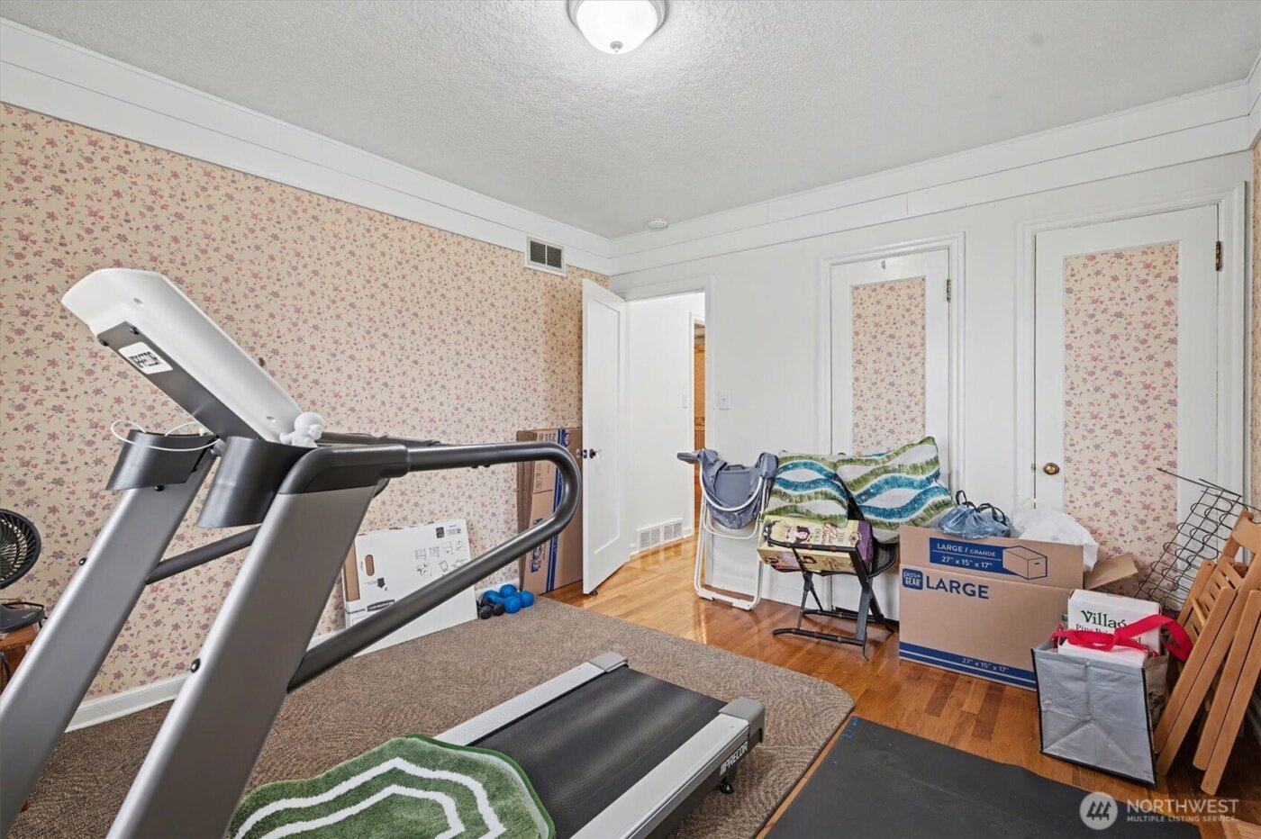 1414 19th Avenue , Longview, WA 98632