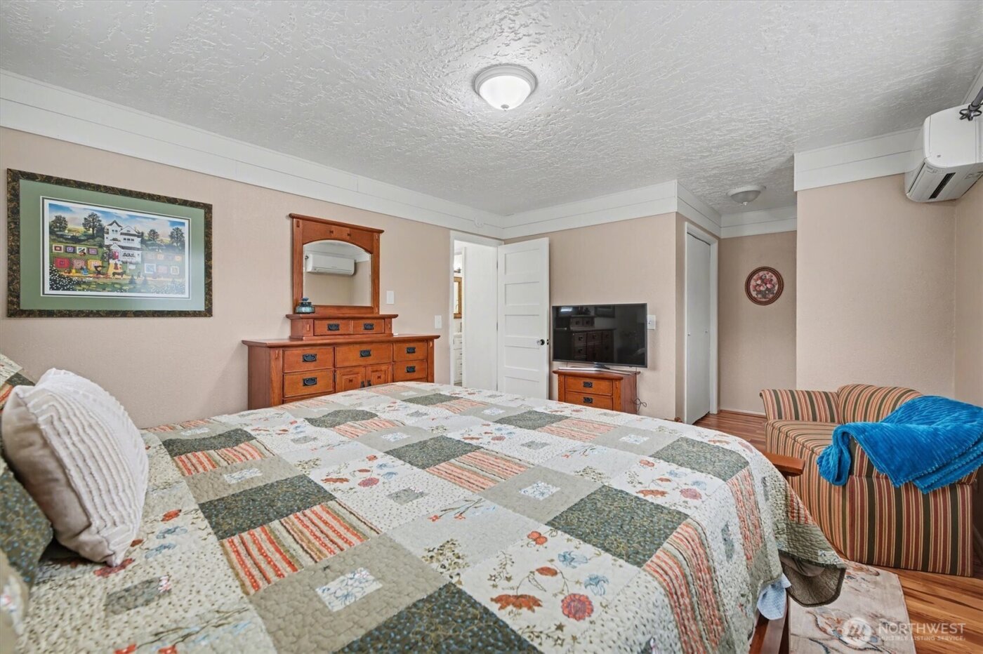 1414 19th Avenue , Longview, WA 98632