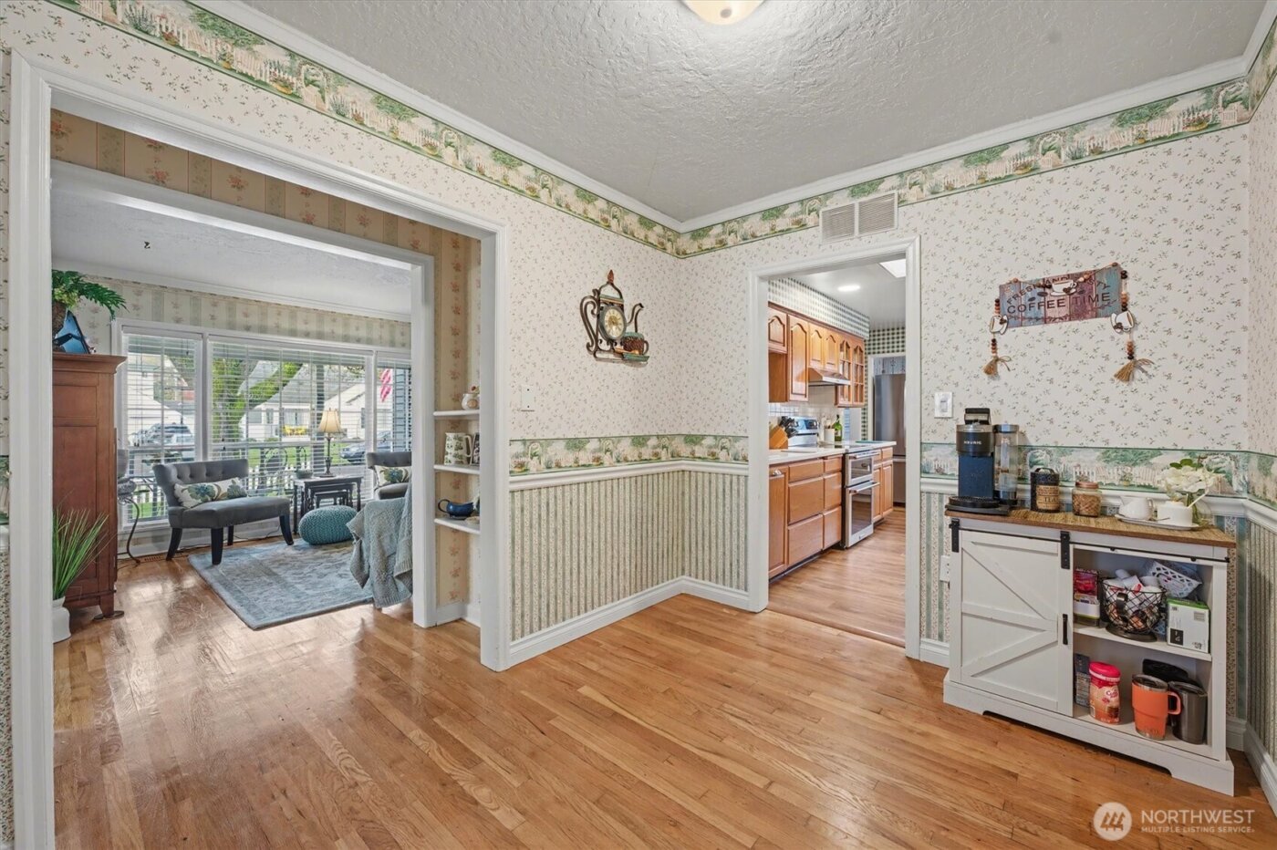 1414 19th Avenue , Longview, WA 98632