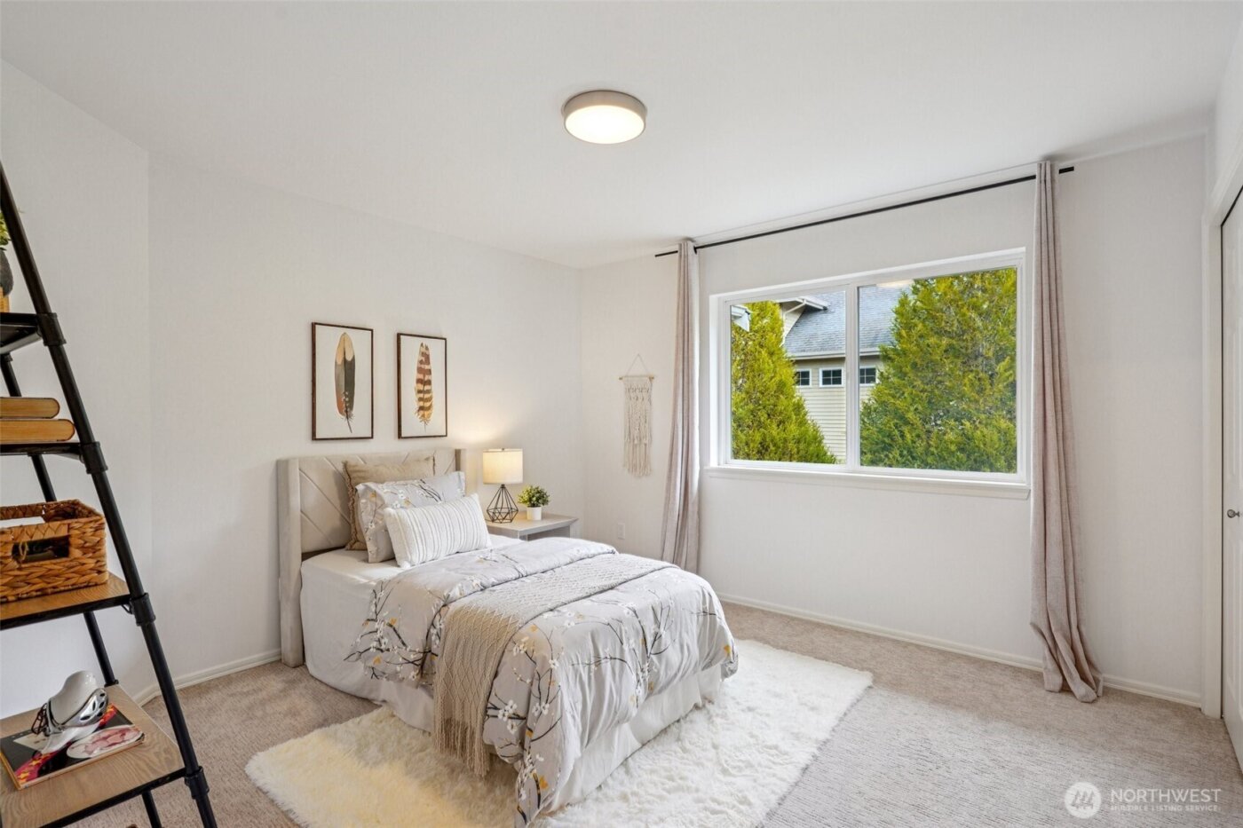 12066 167th Place NE, Redmond, WA 98052