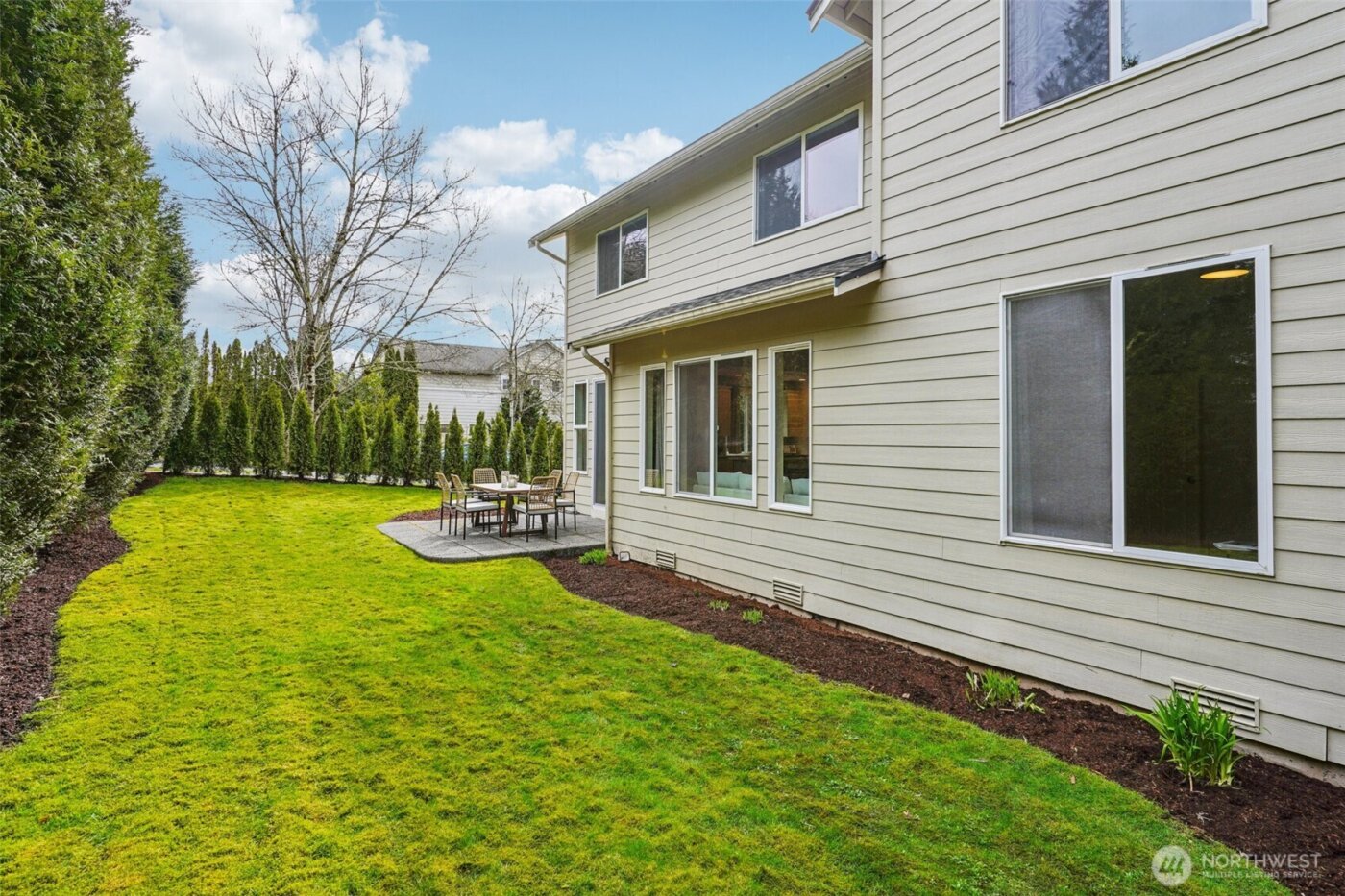 12066 167th Place NE, Redmond, WA 98052