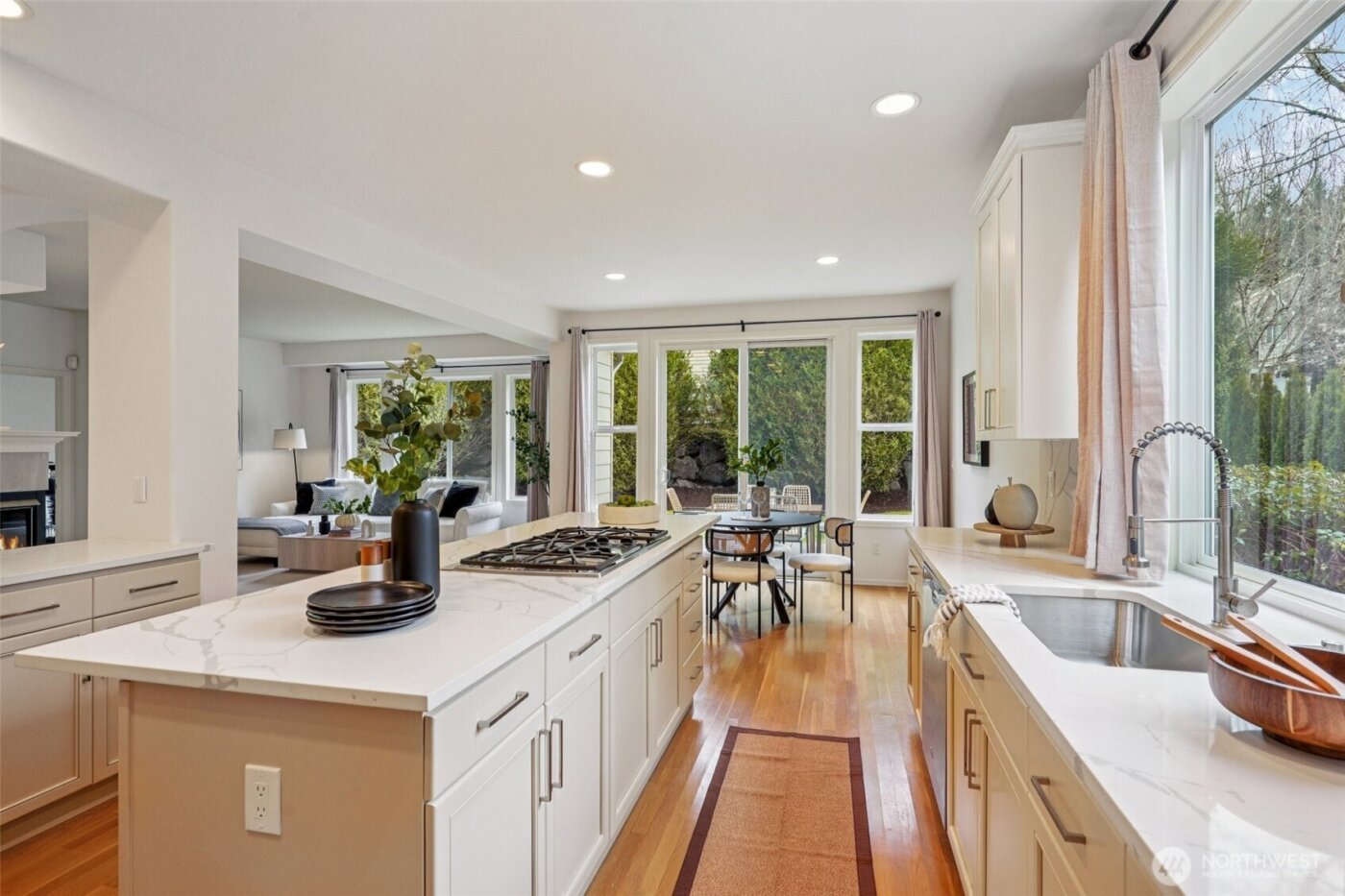 12066 167th Place NE, Redmond, WA 98052