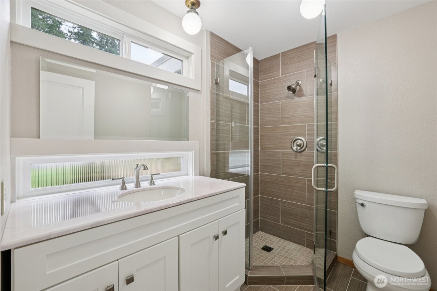 616 109th Avenue SE, Bellevue, WA 98004-6338