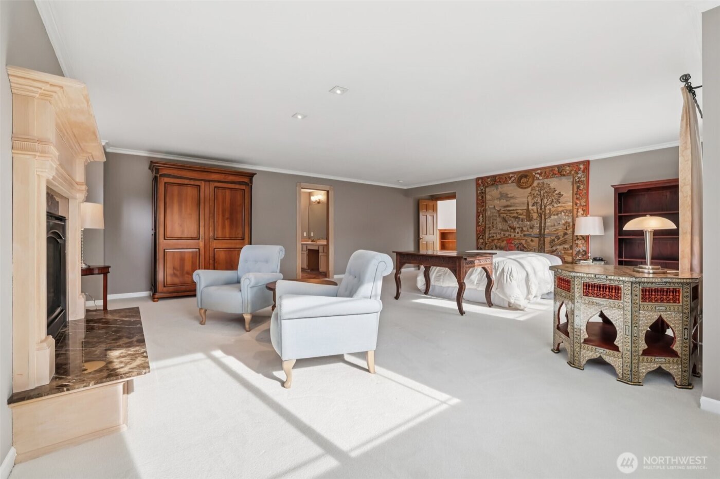 15732 111th Avenue NE, Bothell, WA 98011-6222