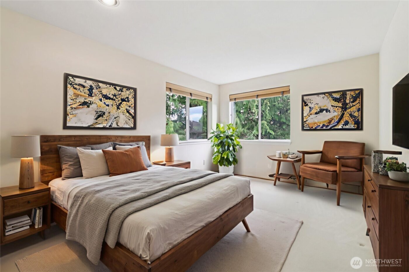 15732 111th Avenue NE, Bothell, WA 98011-6222