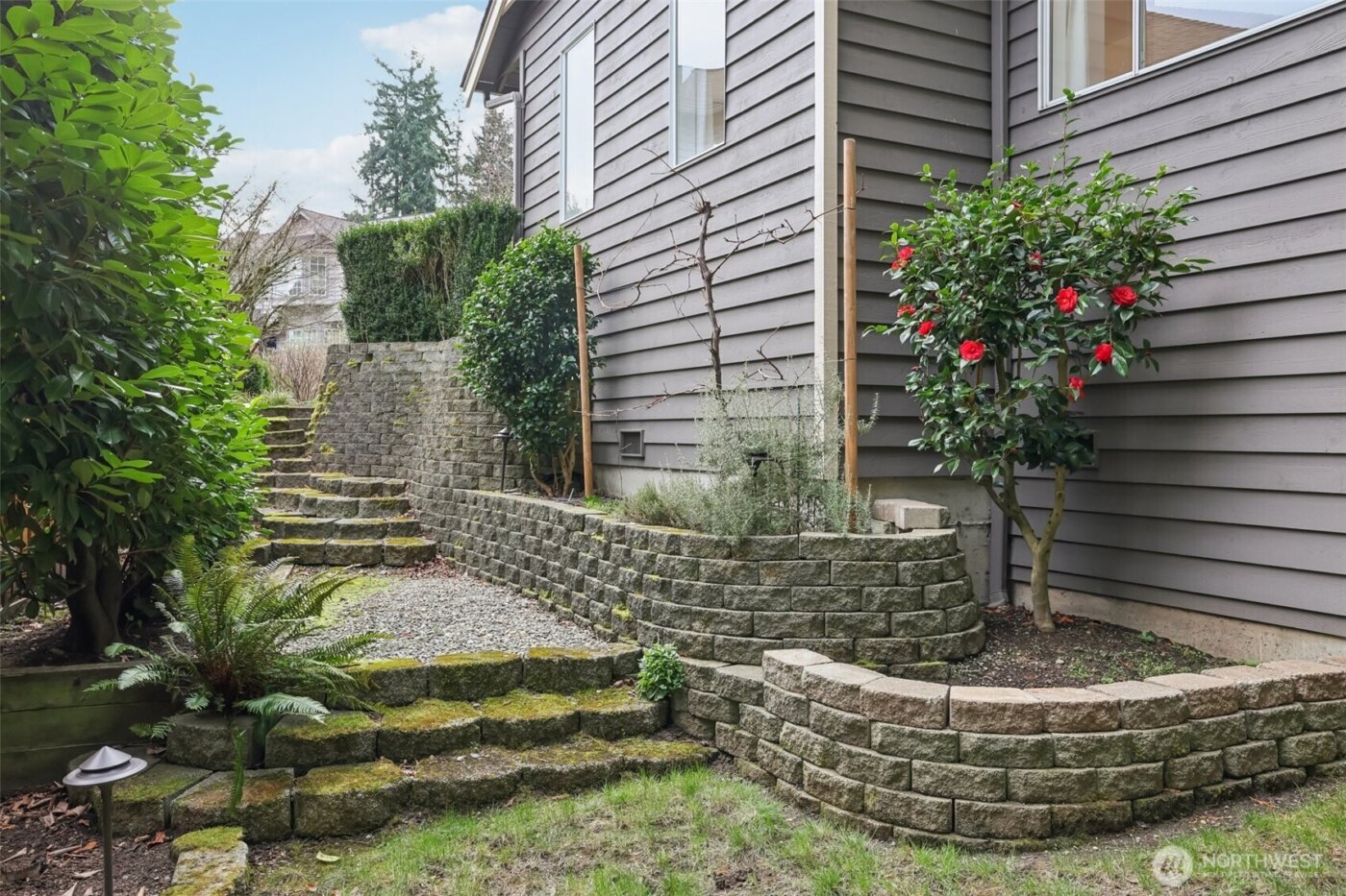 15732 111th Avenue NE, Bothell, WA 98011-6222