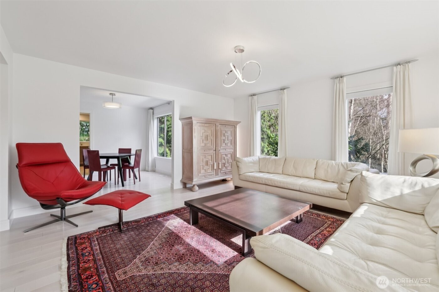 15732 111th Avenue NE, Bothell, WA 98011-6222