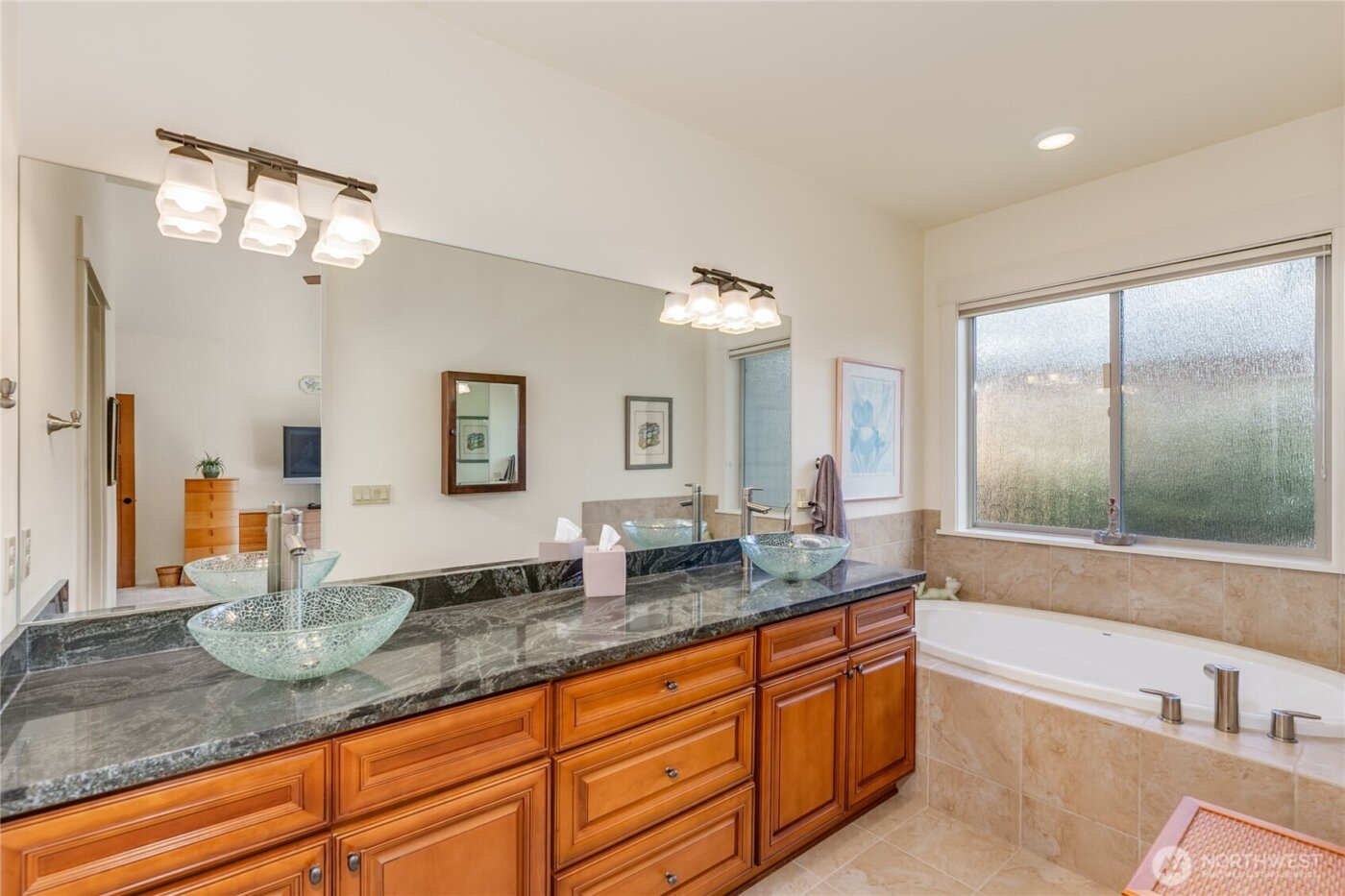 1028 10th Street , Mukilteo, WA 98275