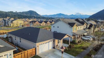 385 Bruhn Lane N, Enumclaw, WA 98022 - Photo 1