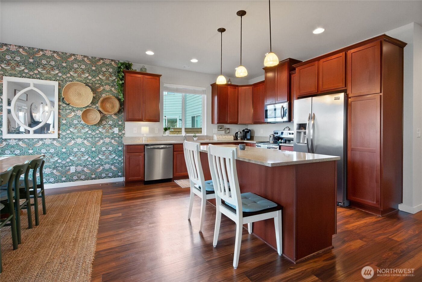 385 Bruhn Lane N, Enumclaw, WA 98022