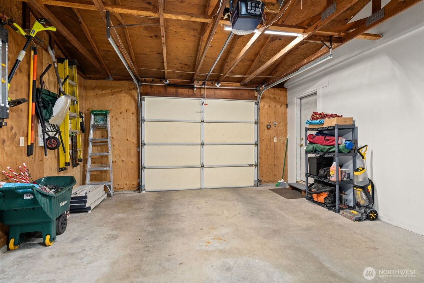 4 Christmas Tree Lane , Shelton, WA 98584