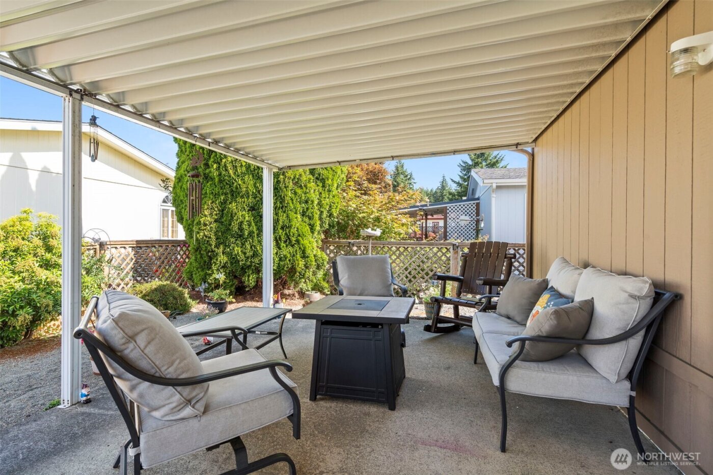 4 Christmas Tree Lane , Shelton, WA 98584