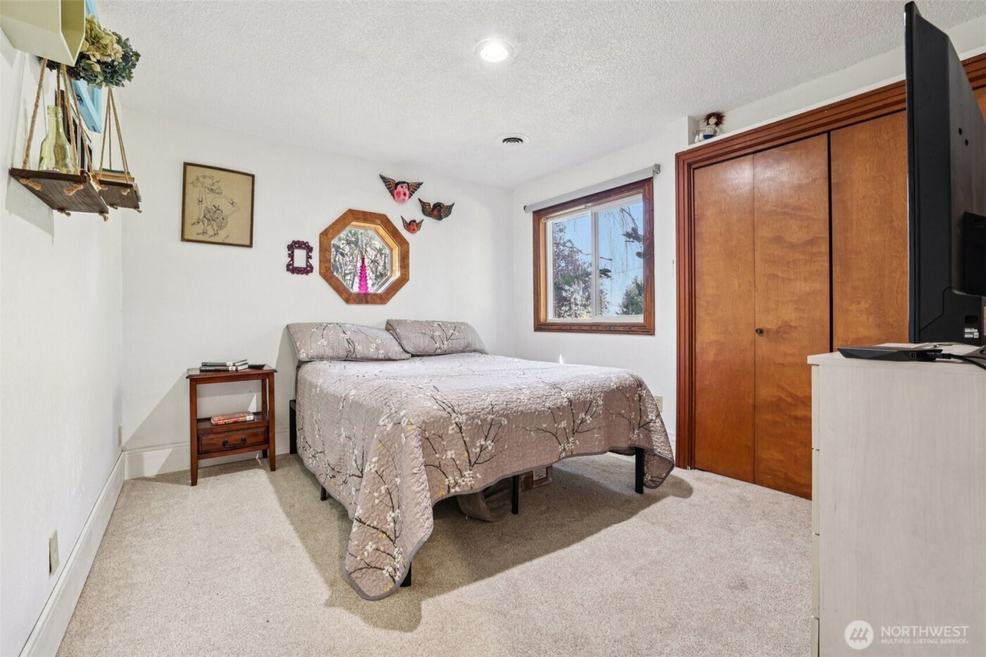 42102 264th Avenue SE, Enumclaw, WA 98022