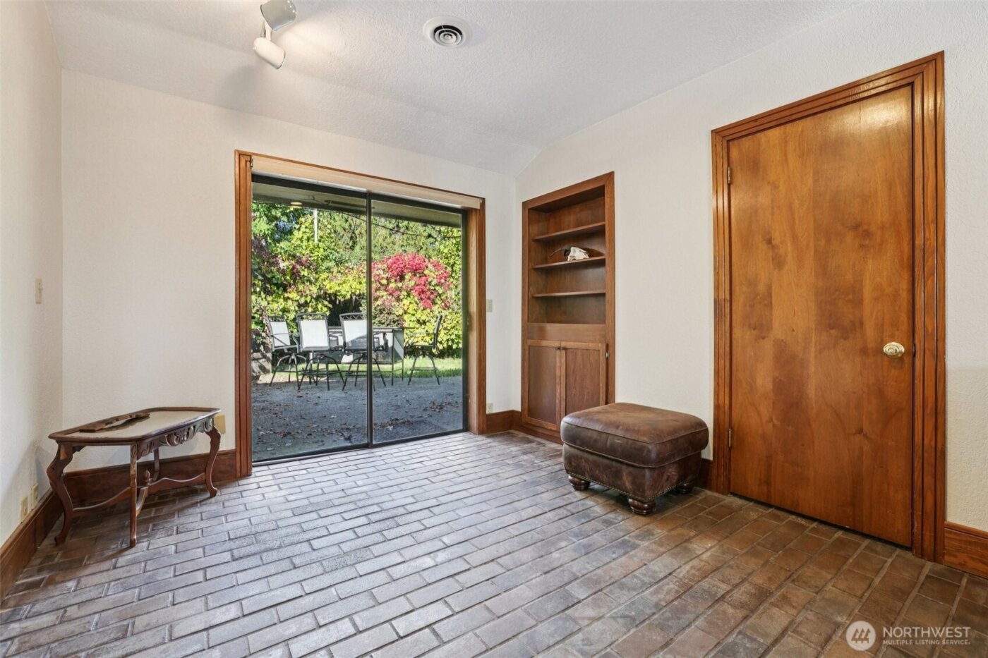 42102 264th Avenue SE, Enumclaw, WA 98022