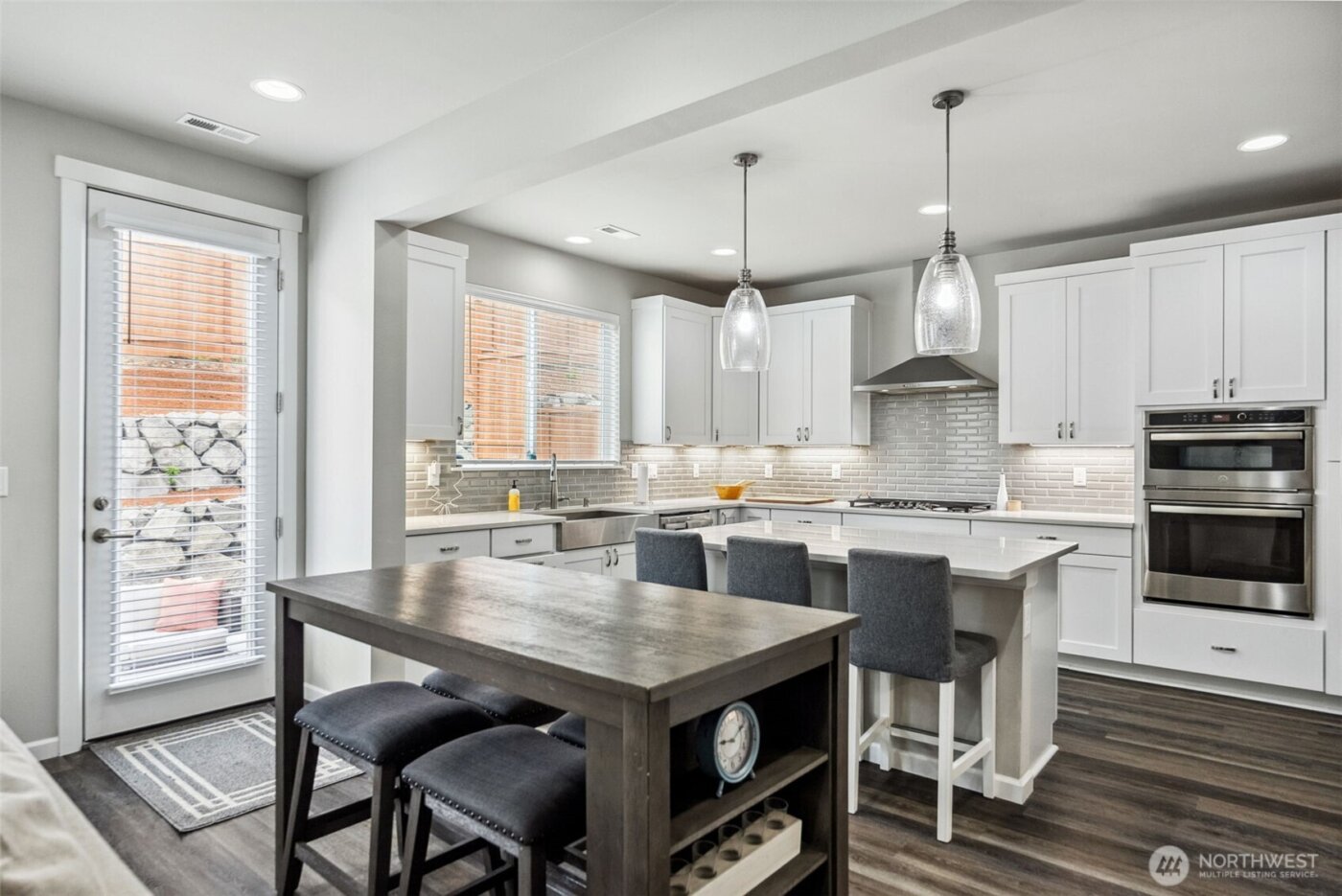 9844 Prospect Place , Gig Harbor, WA 98332-7931