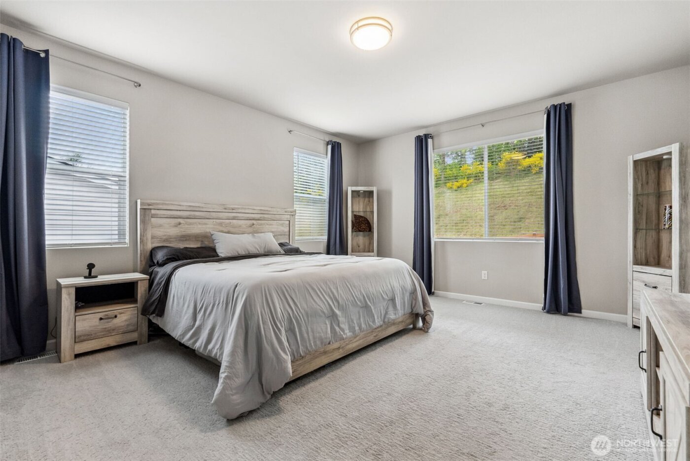 9844 Prospect Place , Gig Harbor, WA 98332-7931