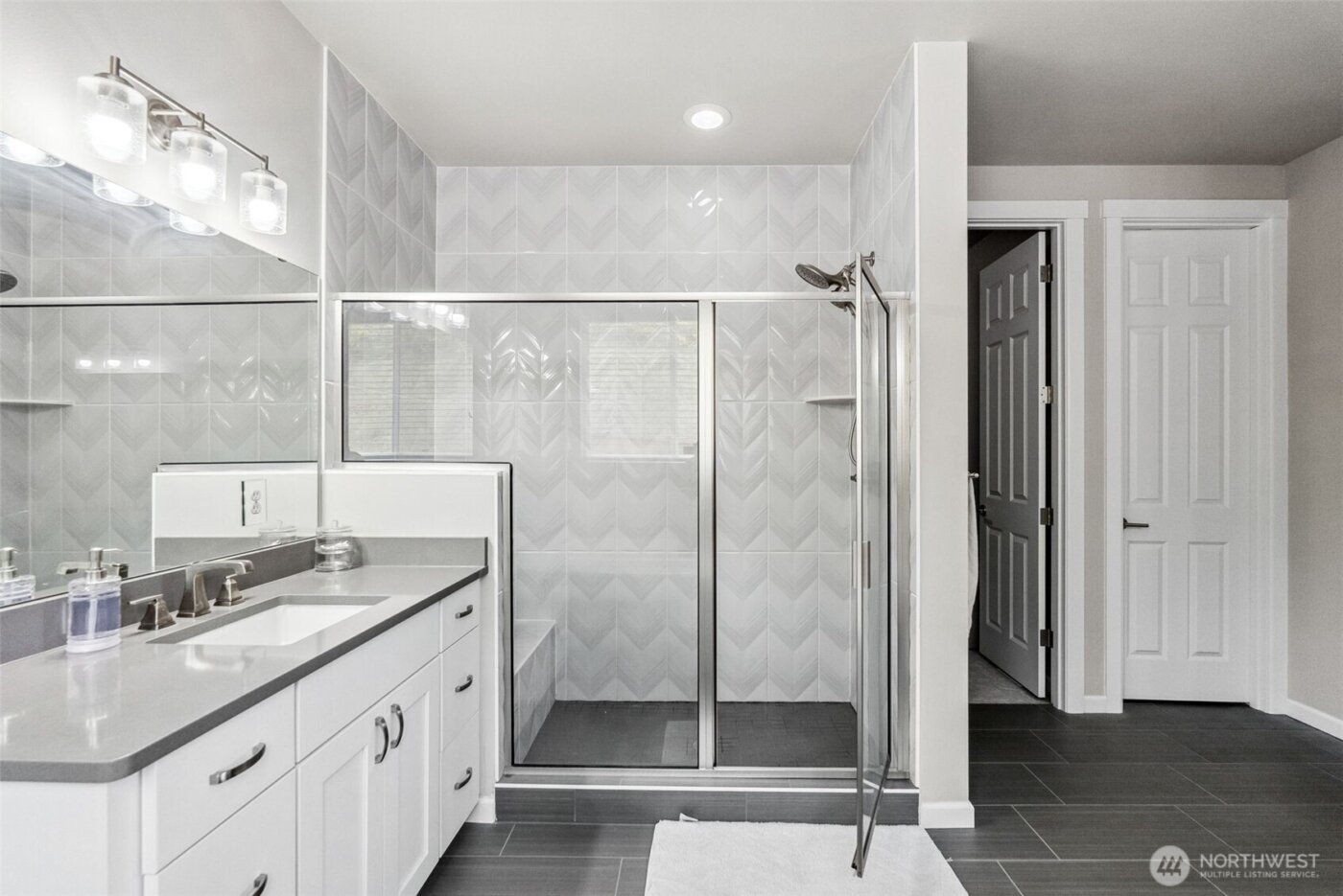 9844 Prospect Place , Gig Harbor, WA 98332-7931