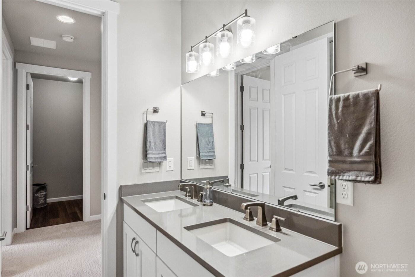 9844 Prospect Place , Gig Harbor, WA 98332-7931