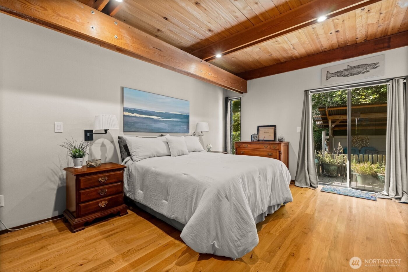 1130 Queets Drive , Fox Island, WA 98333