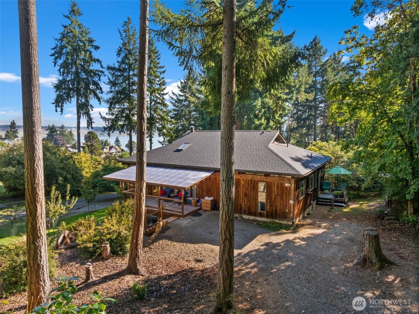 1130 Queets Drive , Fox Island, WA 98333