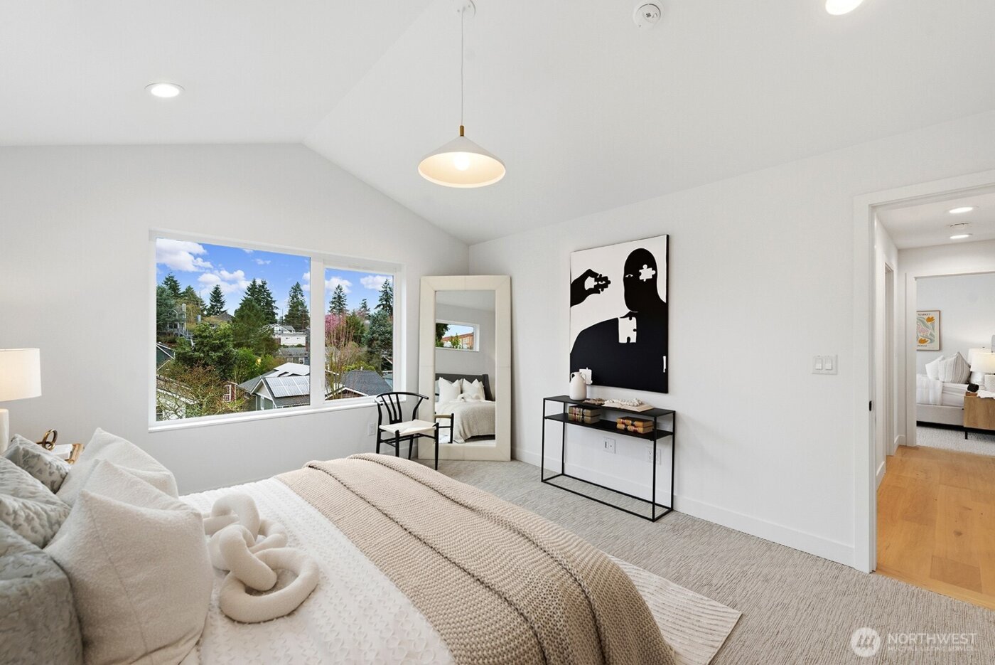 3218 47th Avenue SW, Seattle, WA 98116