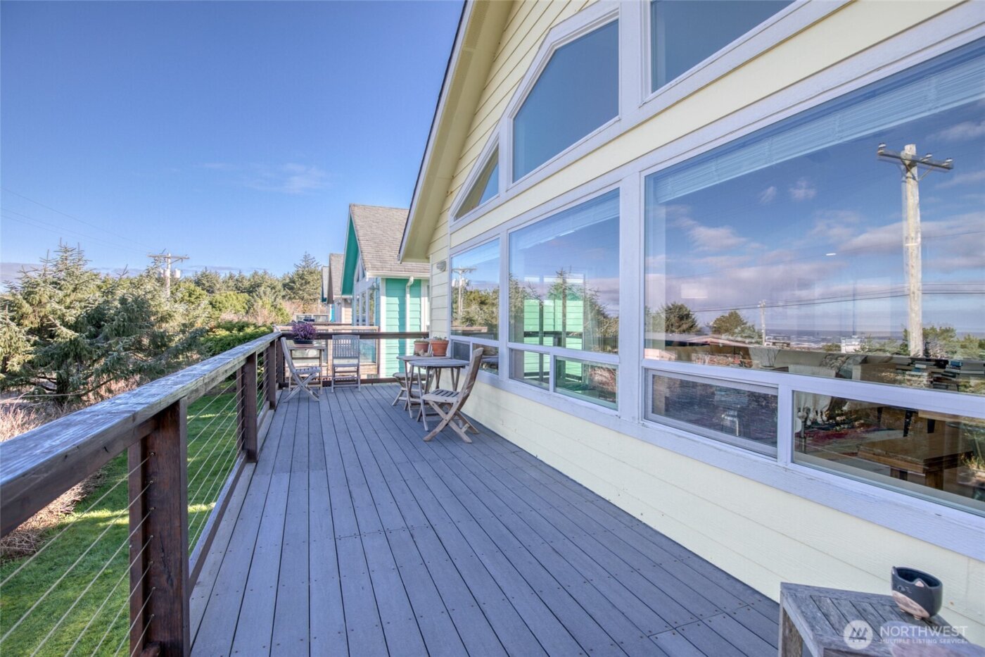 24 Duke Lane , Pacific Beach, WA 98571