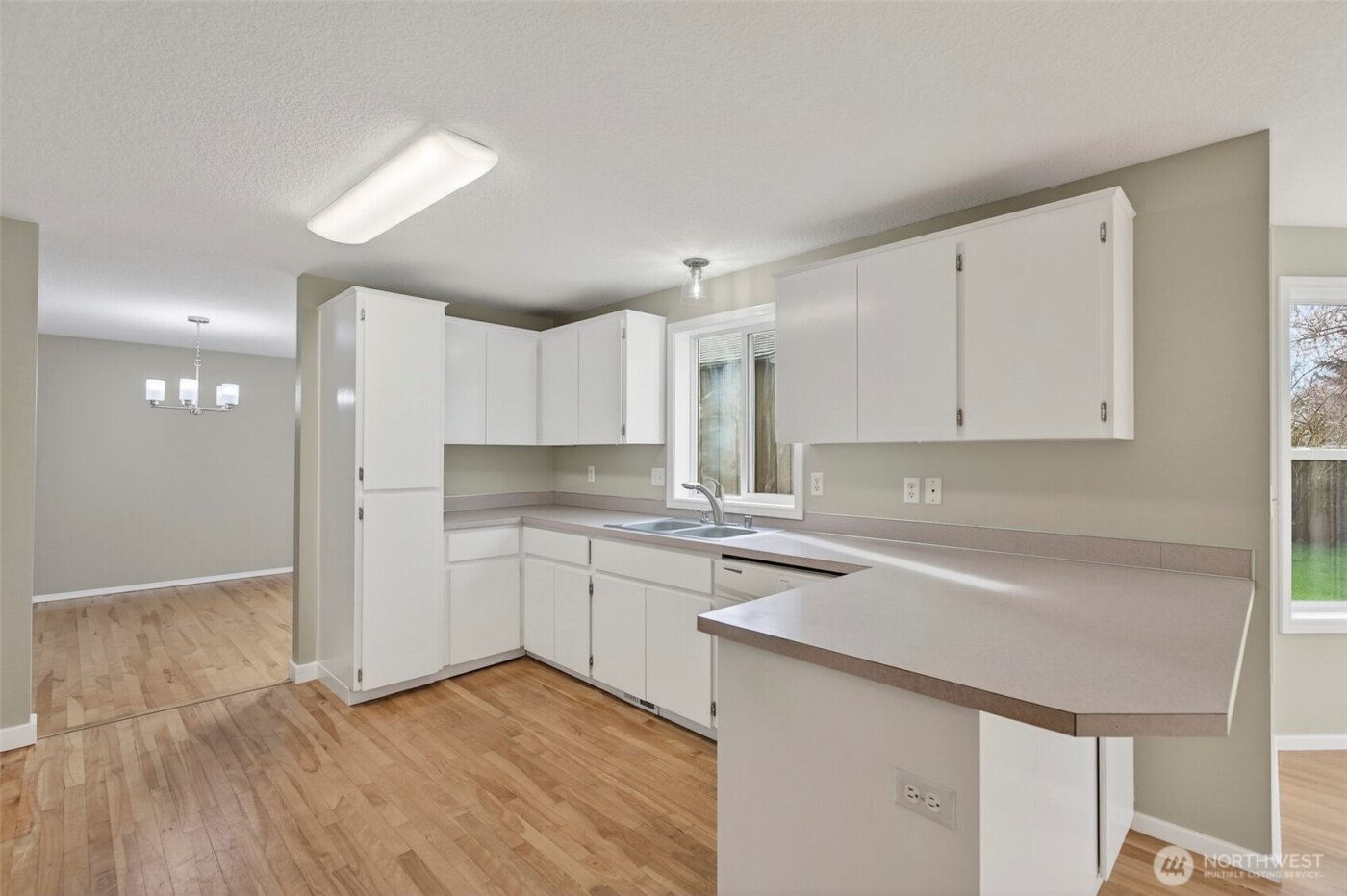 719 NW 21st Avenue , Battle Ground, WA 98604