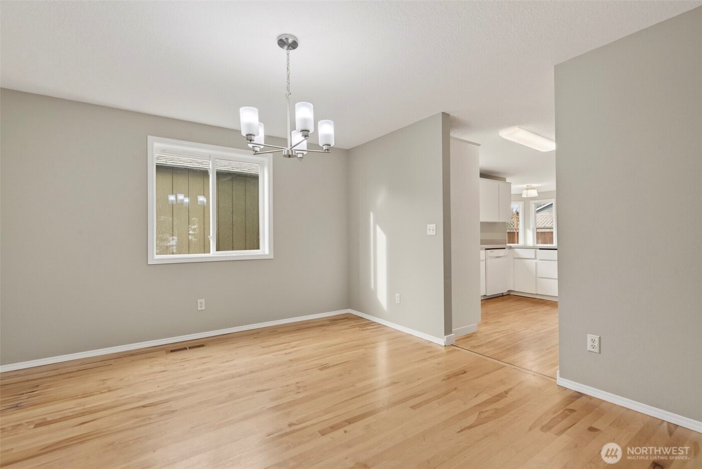 719 NW 21st Avenue , Battle Ground, WA 98604