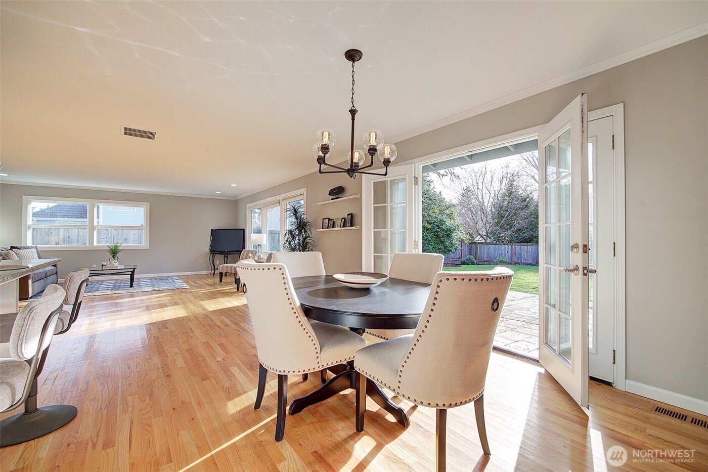 15023 Simonds Road NE, Kenmore, WA 98028