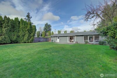 15023 Simonds Road NE, Kenmore, WA 98028 - Photo 25