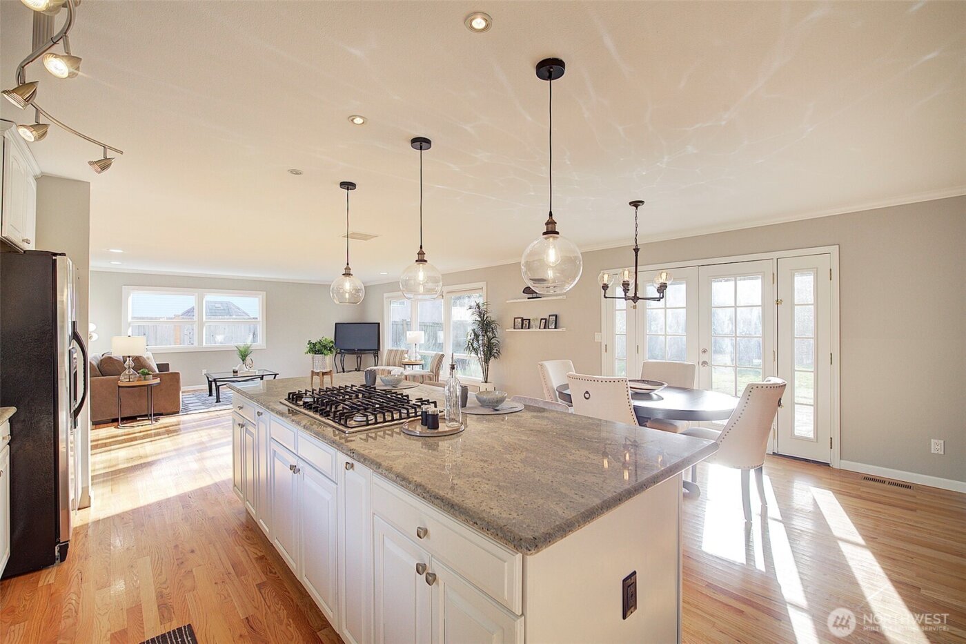 15023 Simonds Road NE, Kenmore, WA 98028