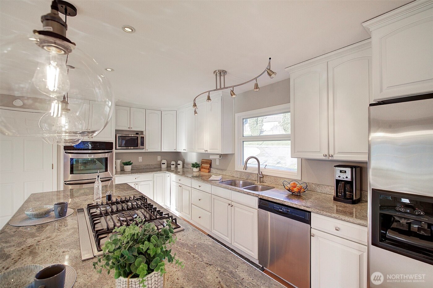 15023 Simonds Road NE, Kenmore, WA 98028