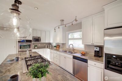 15023 Simonds Road NE, Kenmore, WA 98028 - Photo 8