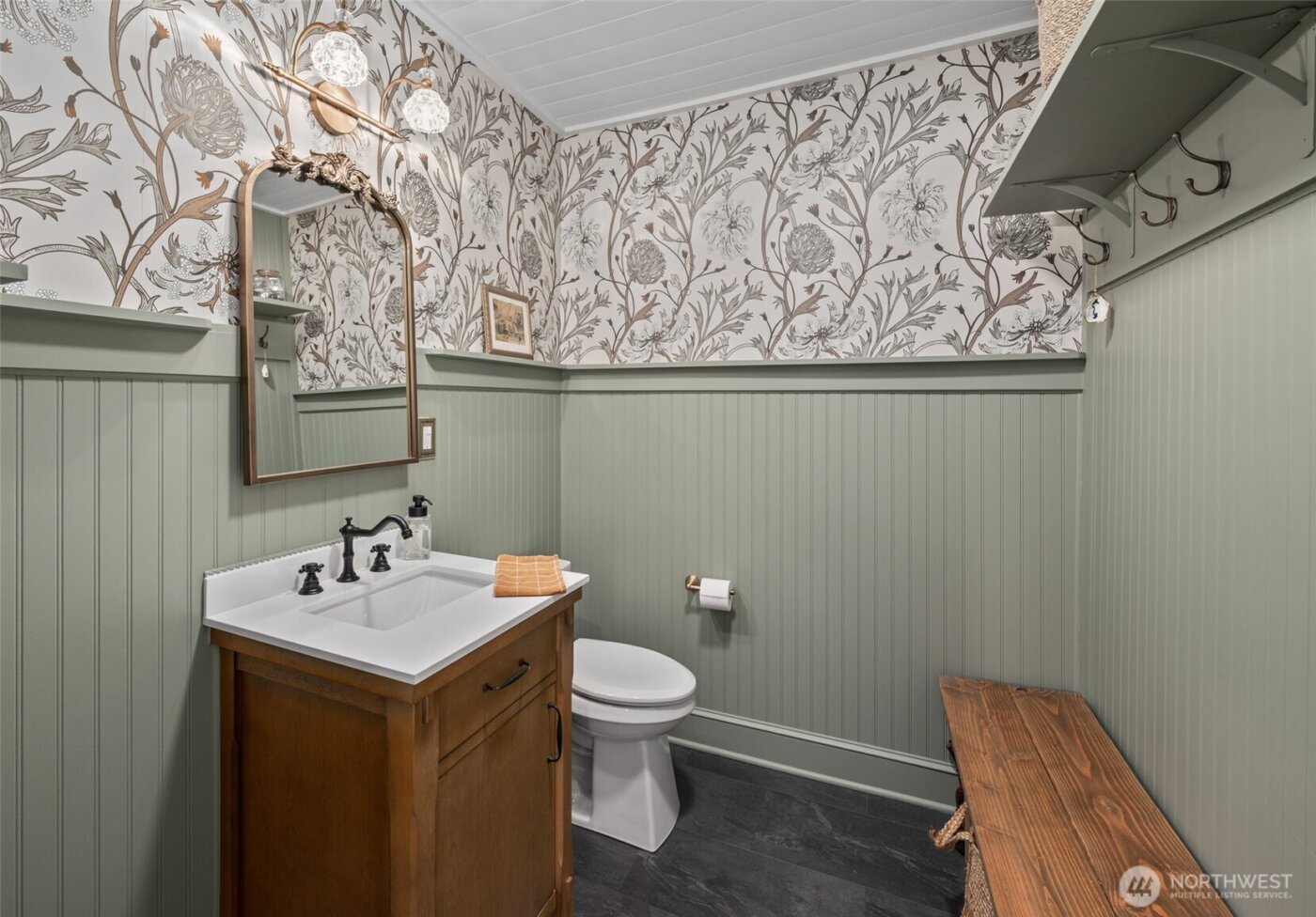 705 NE Haller Street , Coupeville, WA 98239