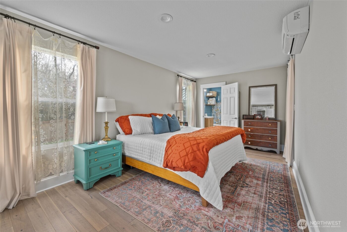 705 NE Haller Street , Coupeville, WA 98239