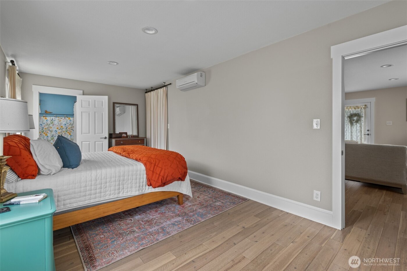 705 NE Haller Street , Coupeville, WA 98239