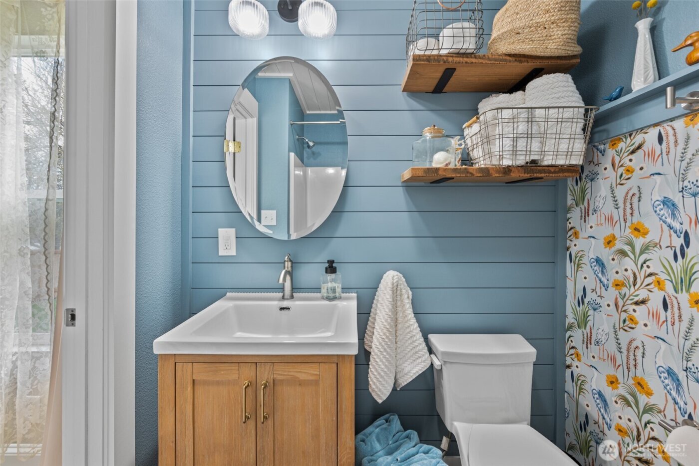 705 NE Haller Street , Coupeville, WA 98239