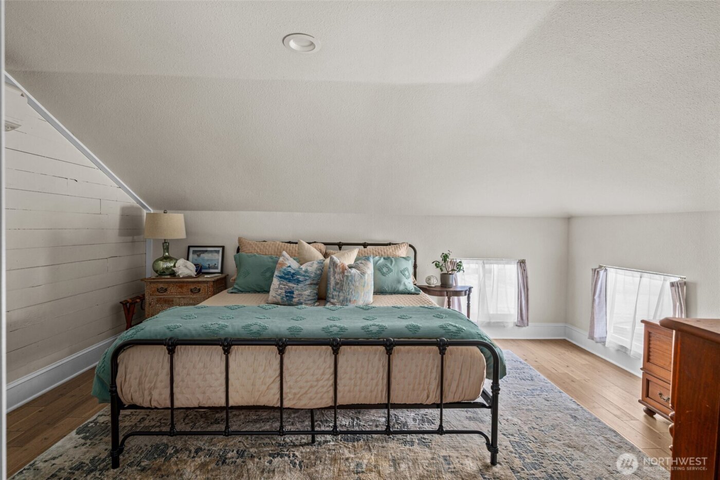 705 NE Haller Street , Coupeville, WA 98239