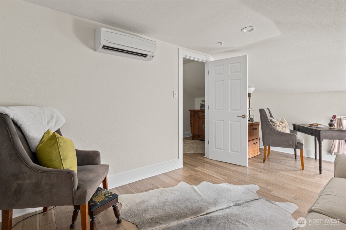 705 NE Haller Street , Coupeville, WA 98239