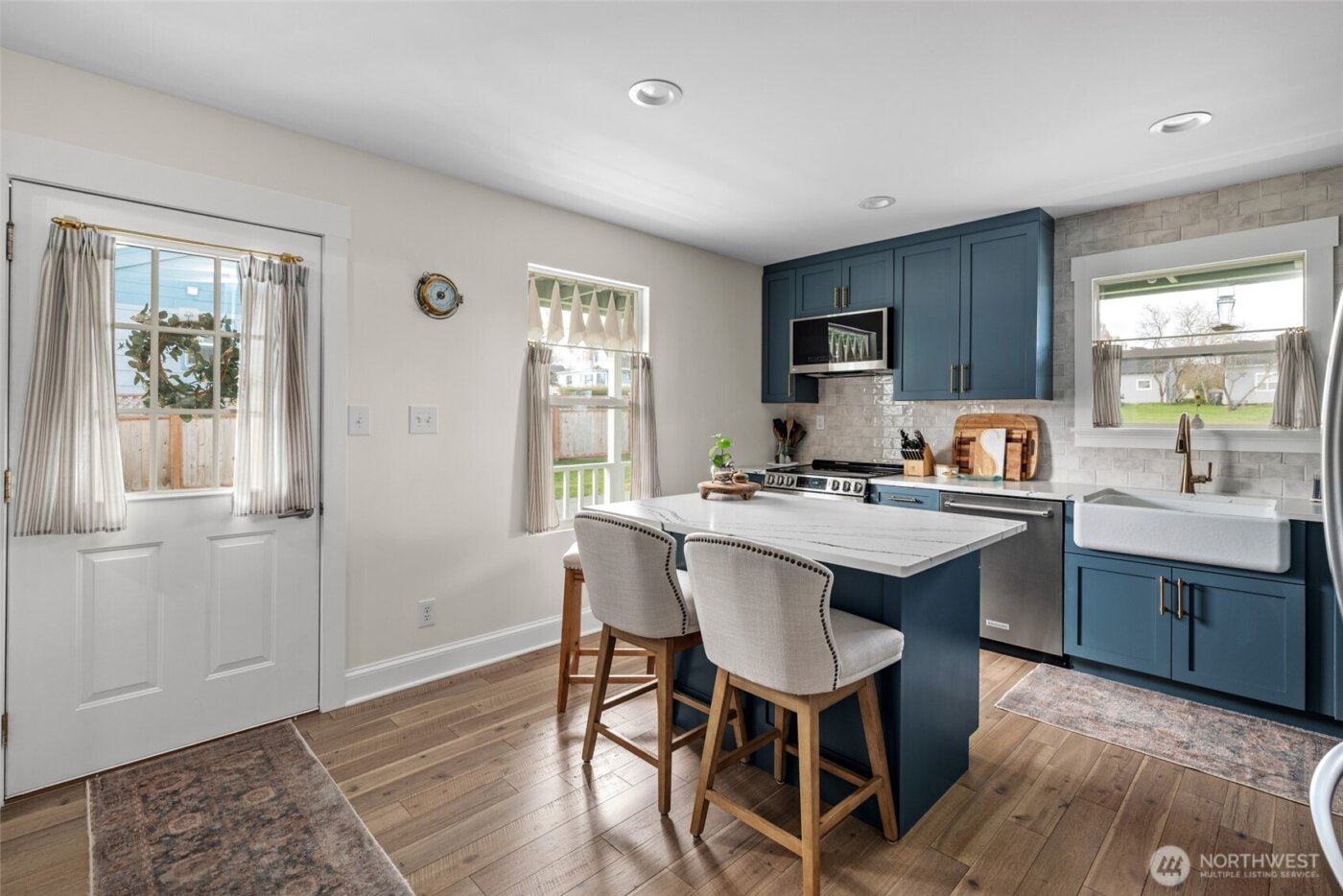 705 NE Haller Street , Coupeville, WA 98239